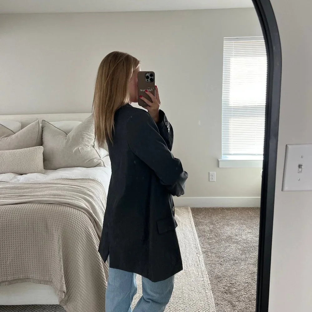 Amazon Blazer - Picture 2 of 3